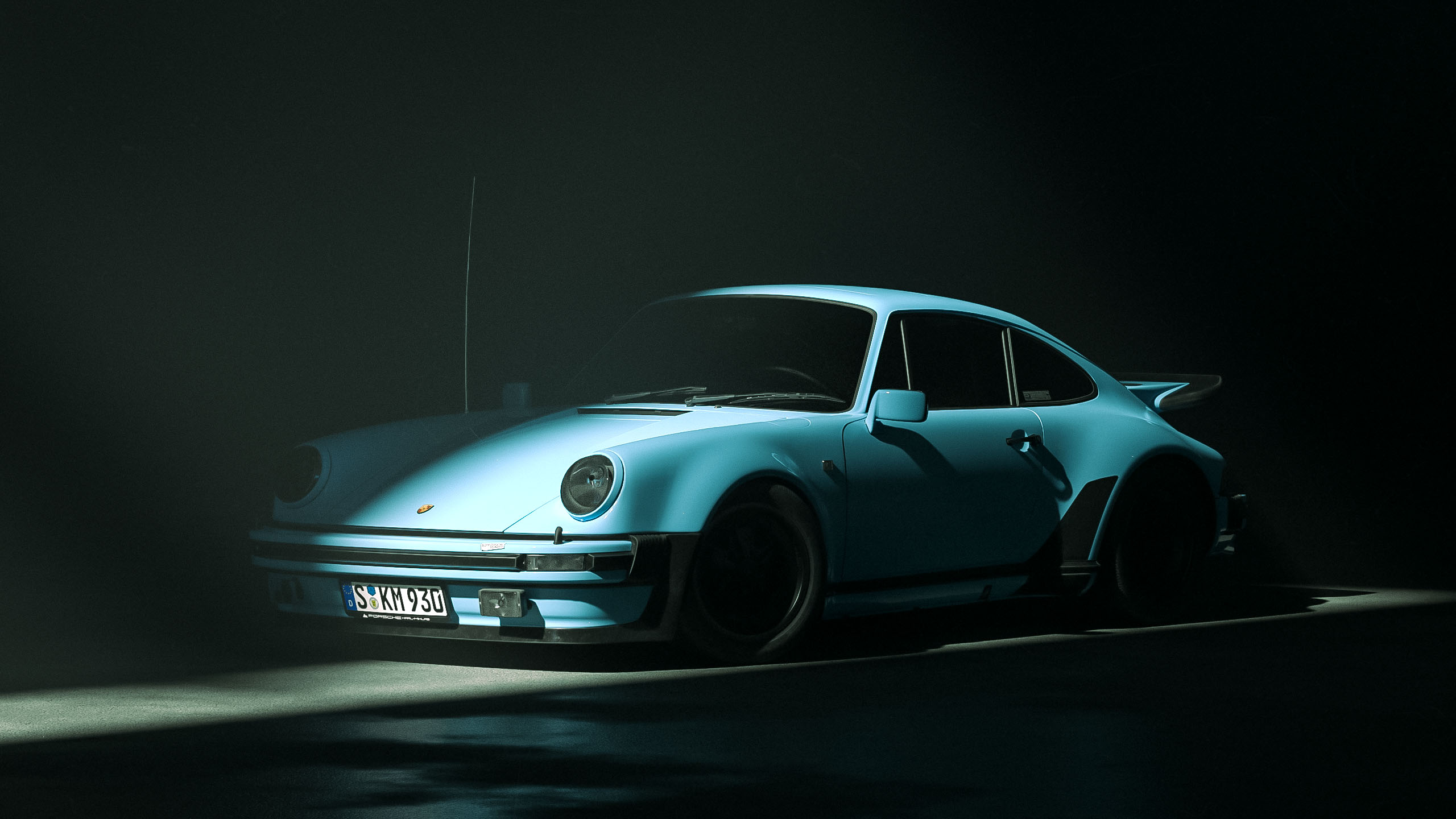 Product render — widescreen framing